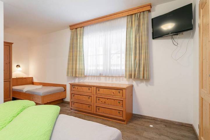 Ferienhaus für 12 Personen, mit Garten und Sauna in Leogang - 2