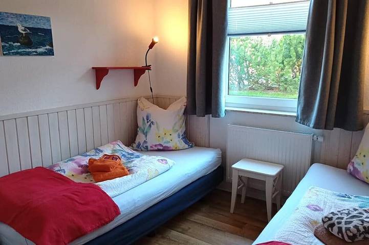 Ferienhaus Rieke, kinderfreundlich, mit Garten , 1500 m zum Salzhaff in Boiensdorf, Neuburg