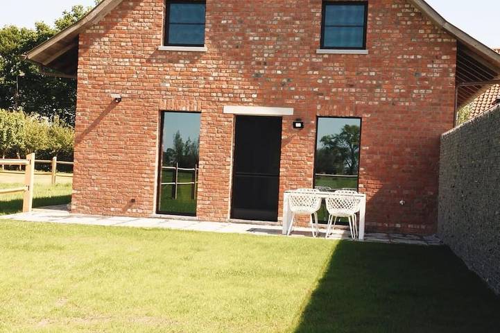 Ferienhaus für 4 Personen, mit Garten und Terrasse