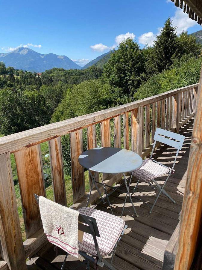 Gîte pour 3 personnes, avec vue et balcon à Mégevette - 4