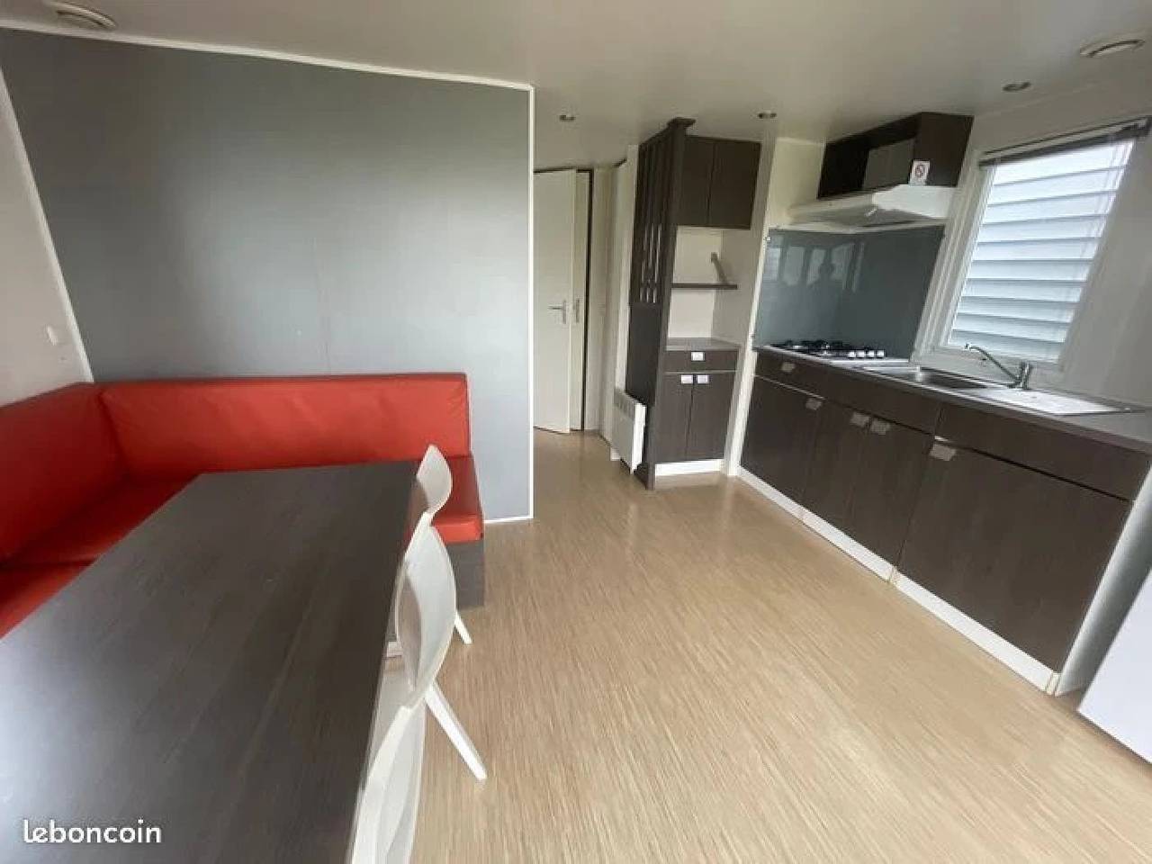 Zecamping 3* animé piscine locatif Tv clim 28m2 4 pers in Montgeard, Lauragais