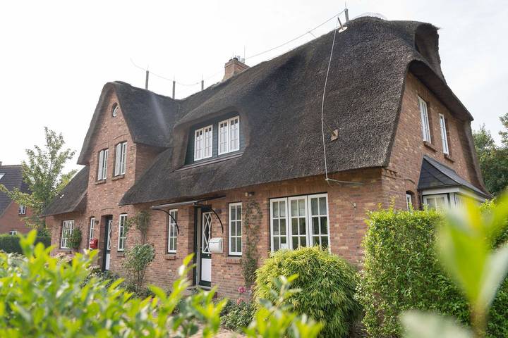 Ferienhaus für 5 Personen, mit Terrasse und Garten sowie Sauna in Borgsum