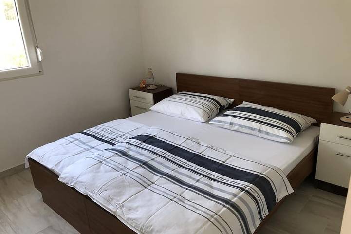 Ferienhaus für 6 Personen, mit Garten und Balkon in Silo (Krk) - 2