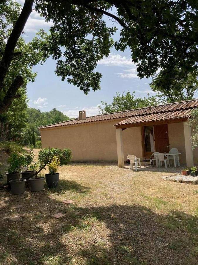 Location de vacances pour 6 personnes, avec terrasse et jardin à Artignosc-sur-Verdon - 4