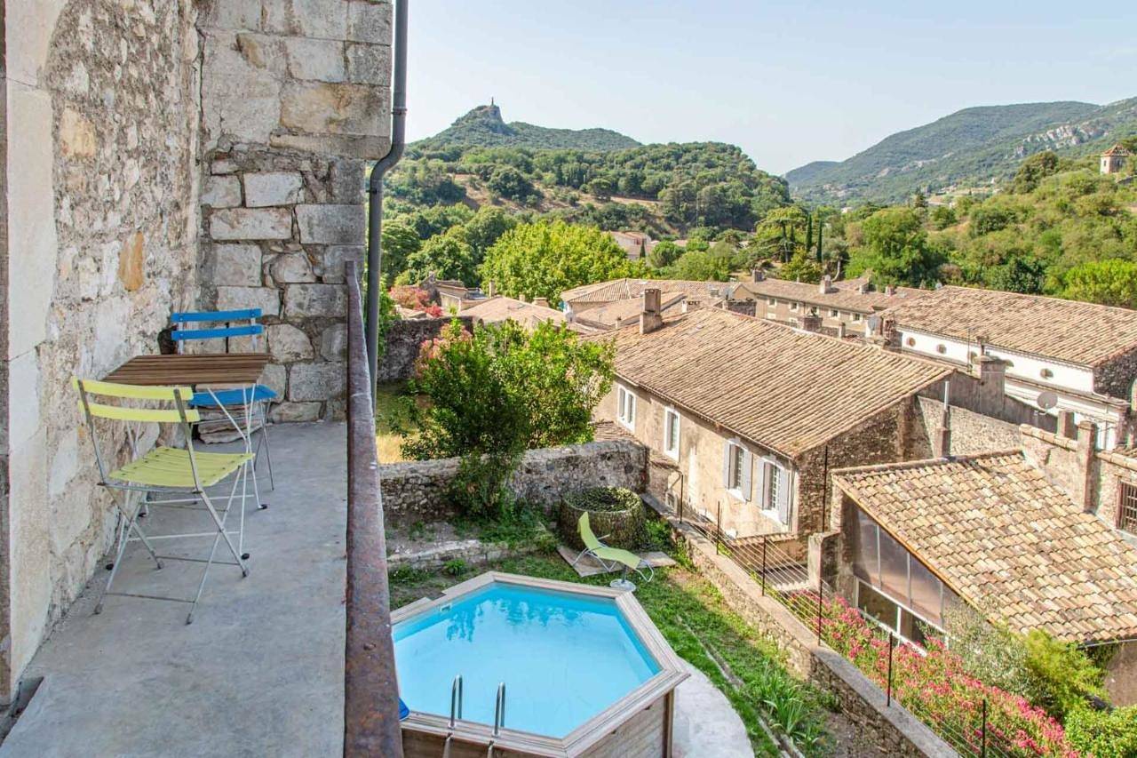 Chambre d’hôte pour 4 personnes avec piscine in Viviers, Privas (arrondissement)