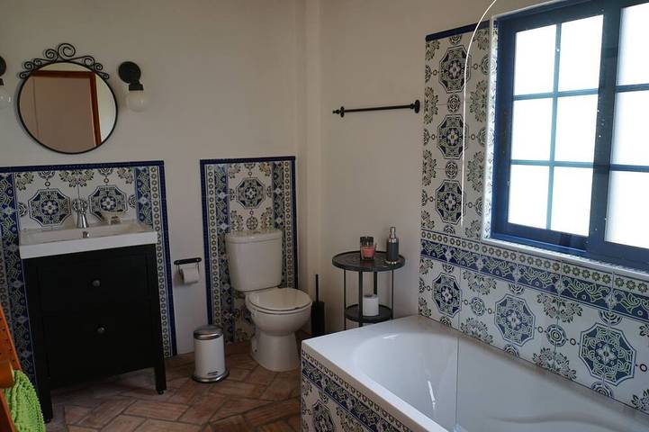 Ganze Wohnung, Charmante renovierte Wohnung in typischem Haus in Lajes das Flores, Flores (Azoren)