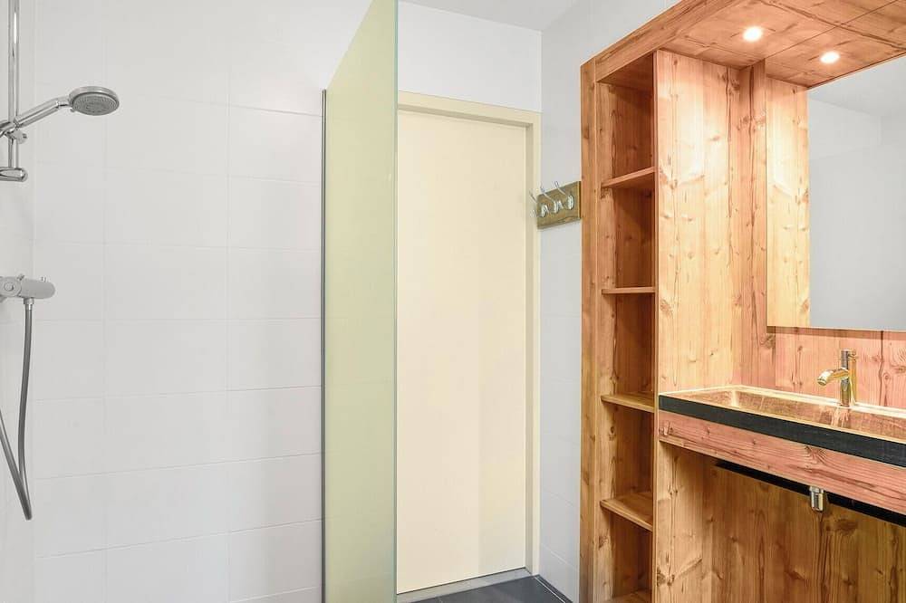 Comfortable bungalow for 6 people in Diessen, Nordbrabant