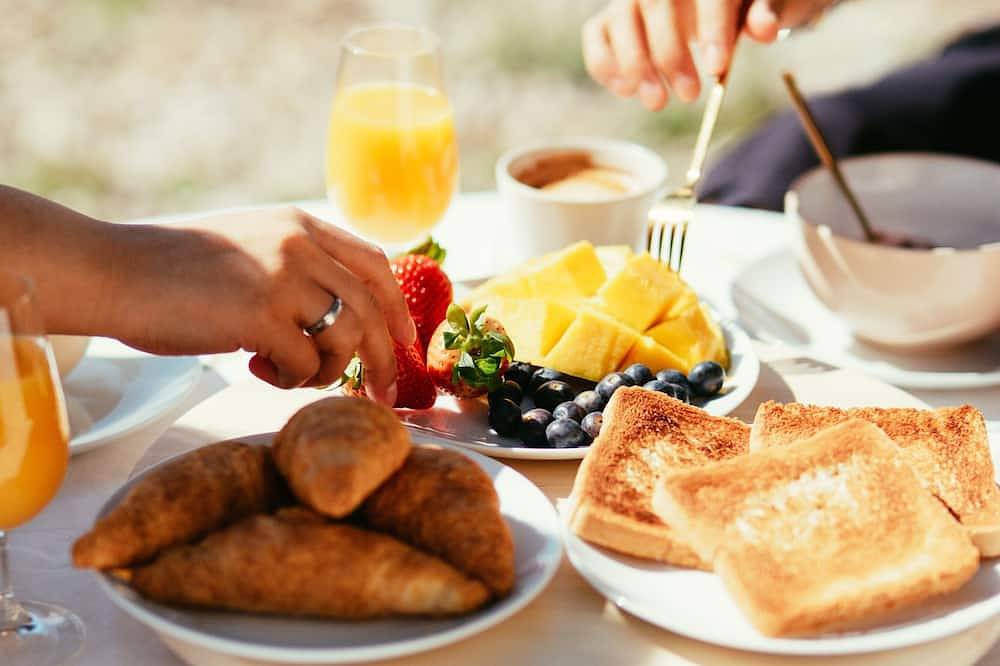 Villa Dahi Almerimar with Private Pool, Bar, Barbeque and Panoramic Sea Views in Almerimar, El Ejido