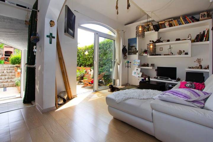 Maison d’hôte pour 6 personnes, avec Balcon et Terrasse ainsi que Jardin et Vue à Rijeka