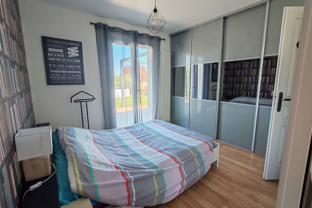 House in quiet neighborhood, 20 min from beaches and A10 motorway in Saujon, Côte de Beauté