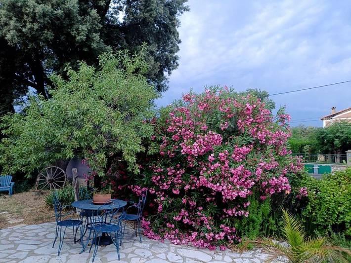 Gîte pour 4 personnes, avec Terrasse à La Boissière