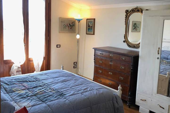 Villa  luminosa di campagna, con veranda, piscina, giardino, vicino Firenze in Buggiano, Provincia di Pistoia
