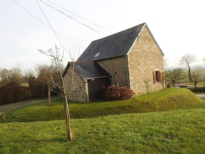 Gîte pour 4 personnes à Bazouges-la-Pérouse - 2