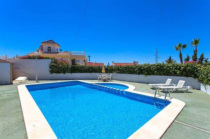 Ferienhaus für 4 Personen, mit Balkon und Pool in Ciudad Quesada