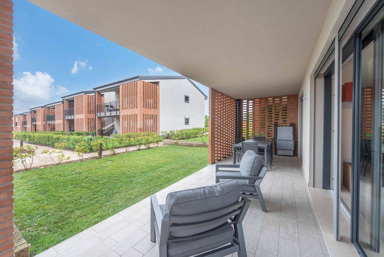 Appartement entier, Apartmentsgarda - Cuore del Garda 9 in Peschiera del Garda, Montagnes autour du lac de Garde