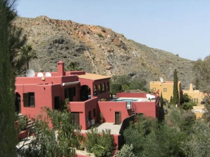 Location de vacances pour 6 personnes, avec terrasse et jardin à Mojácar - 2