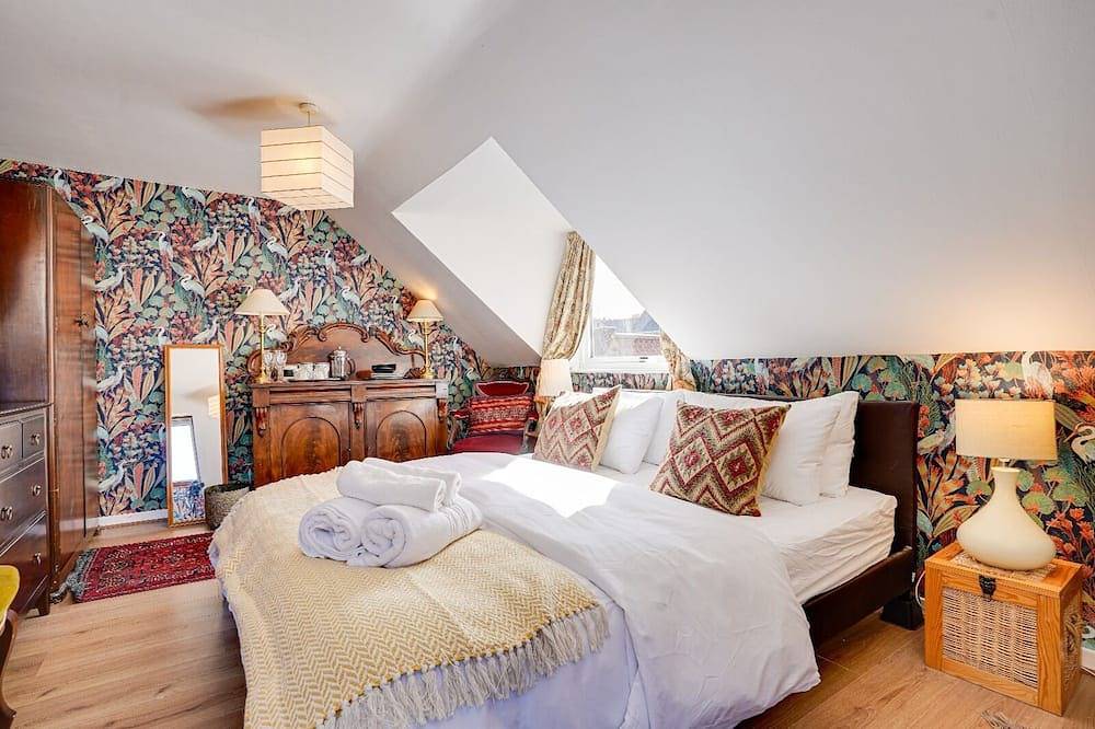 Ganze Wohnung, *New*The Old Smokehouse: Central, Bohemian Room in Tweedmouth, Northumberland
