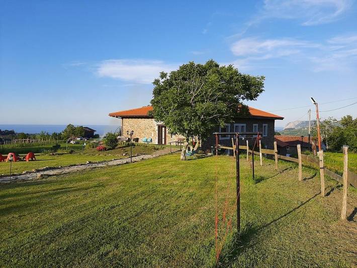 Maison de campagne pour 3 personnes, avec Terrasse ainsi que Jardin et Vue à Bermeo