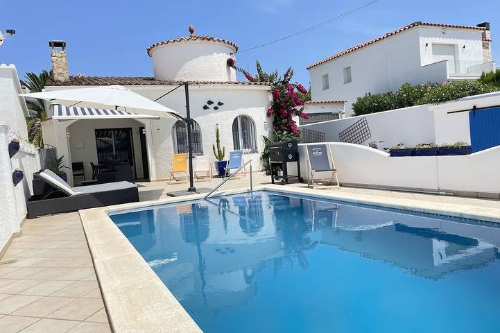 Maison de vacances pour 8 personnes, avec jardin à Empuriabrava
