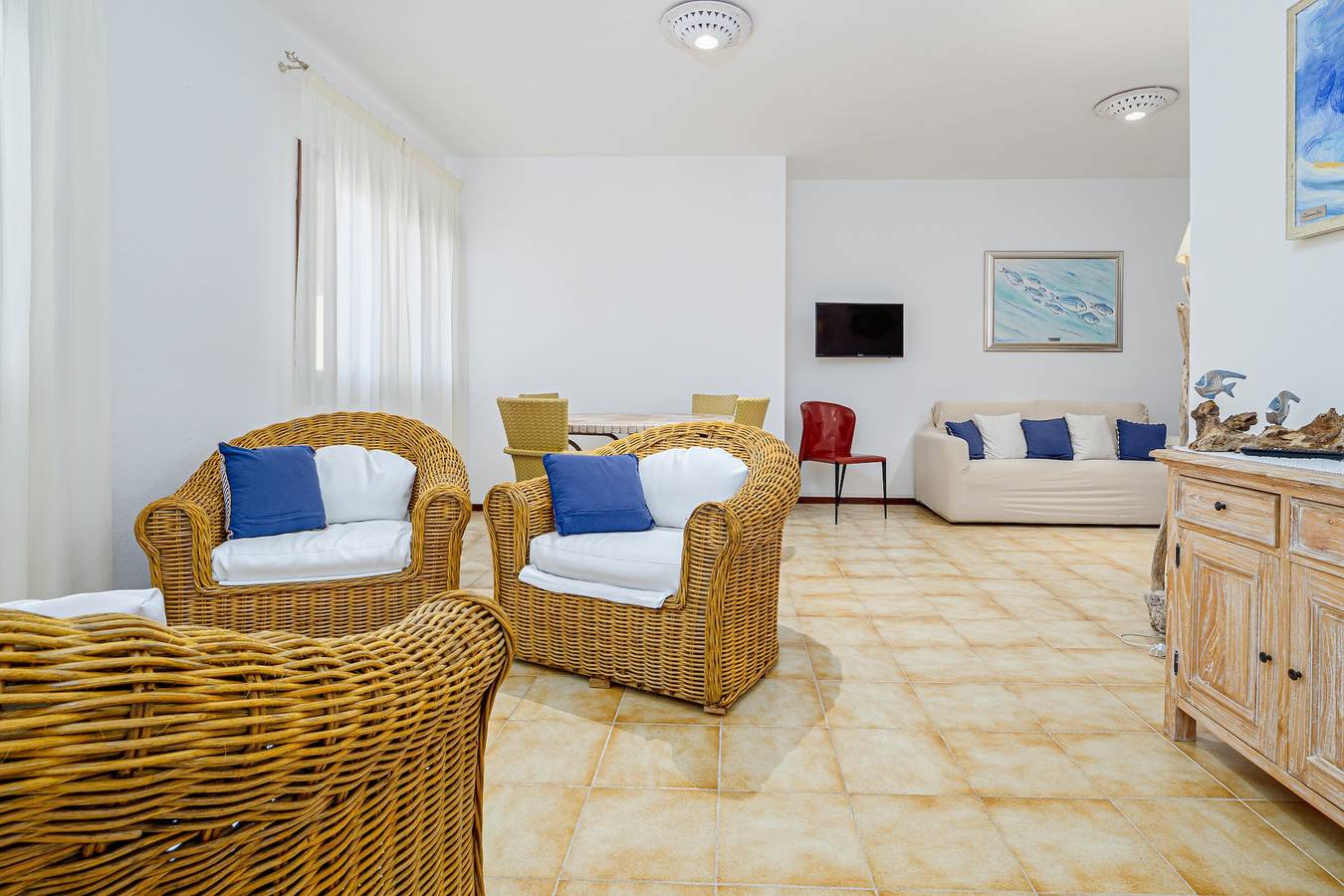Ganze Wohnung, Ferienwohnung 'Al Centro' mit Balkon, Wlan und Klimaanlage in Terranoa/Olbia, Olbia