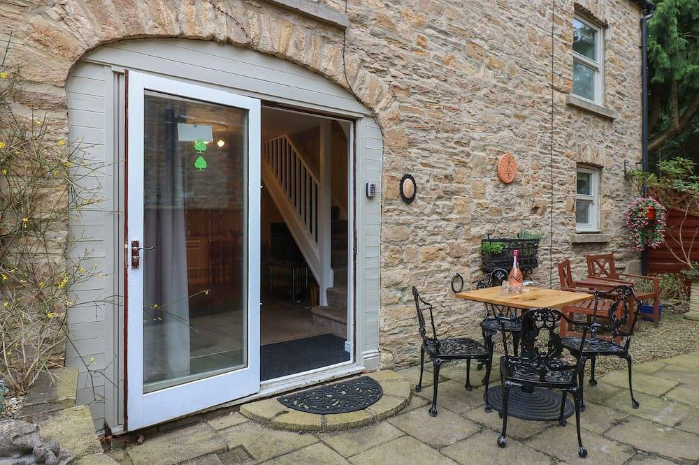 Log Cabin for 4 People in Richmond (Yorkshire), North Yorkshire