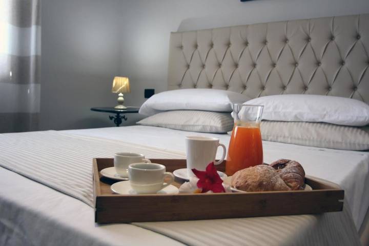 Location de vacances pour 2 personnes, avec terrasse et jardin, animaux acceptés à Pompei - 2