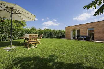 Gîte pour 5 personnes, avec terrasse et jardin à Saubion