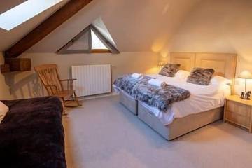 Maison De Vacances pour 15 Personnes dans Menthon-Saint-Bernard, Région d'Annecy, Photo 2