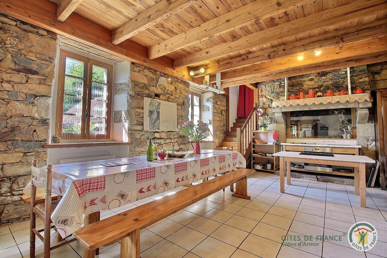 Gîte für 8 Personen mit Garten in Plouguiel, Rosa Granitküste