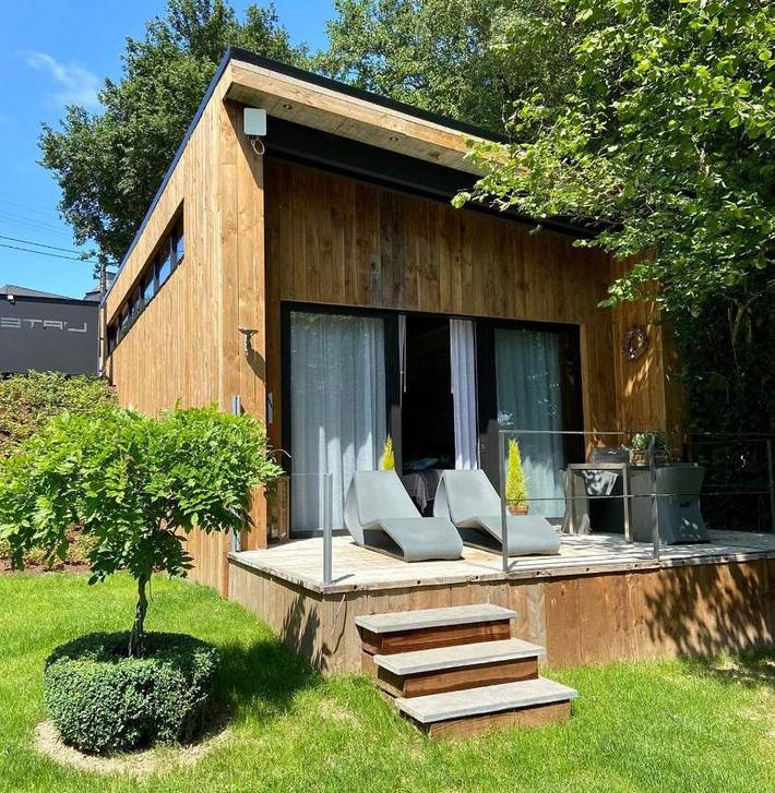 Location de vacances pour 2 personnes, avec sauna ainsi que vue et jardin, animaux acceptés à Fauvillers