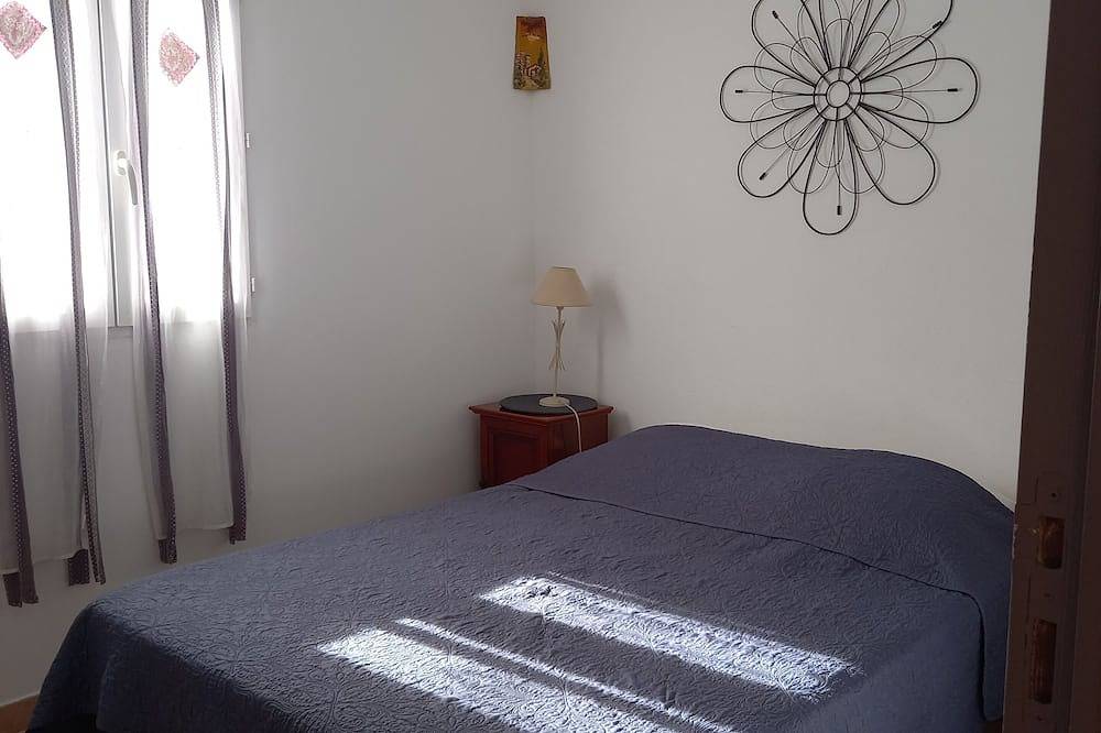 Sarrians rental for 4 people, pets welcome. in Sarrians, Vaucluse
