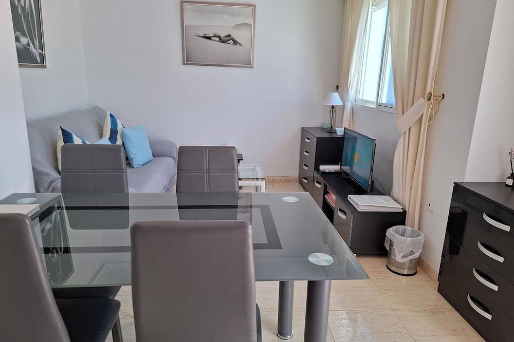 Ganze Wohnung, First floor apartment in Playa de Puerto Rey (Vera), Vera