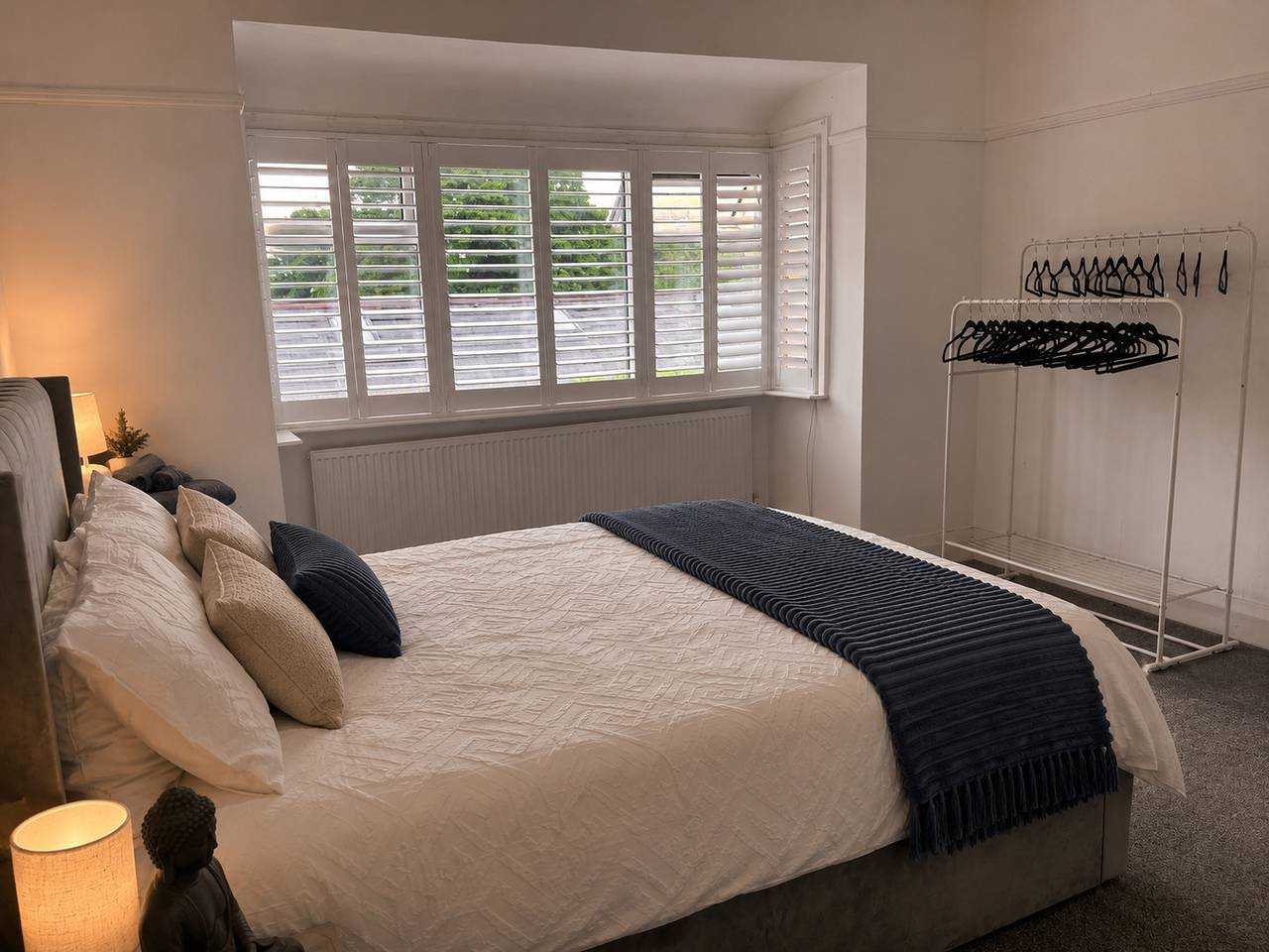 3-Bed House Sleeps 7, Parking & Garden, Pets Ok in Lytham St Annes, Blackpool Pleasure Beach