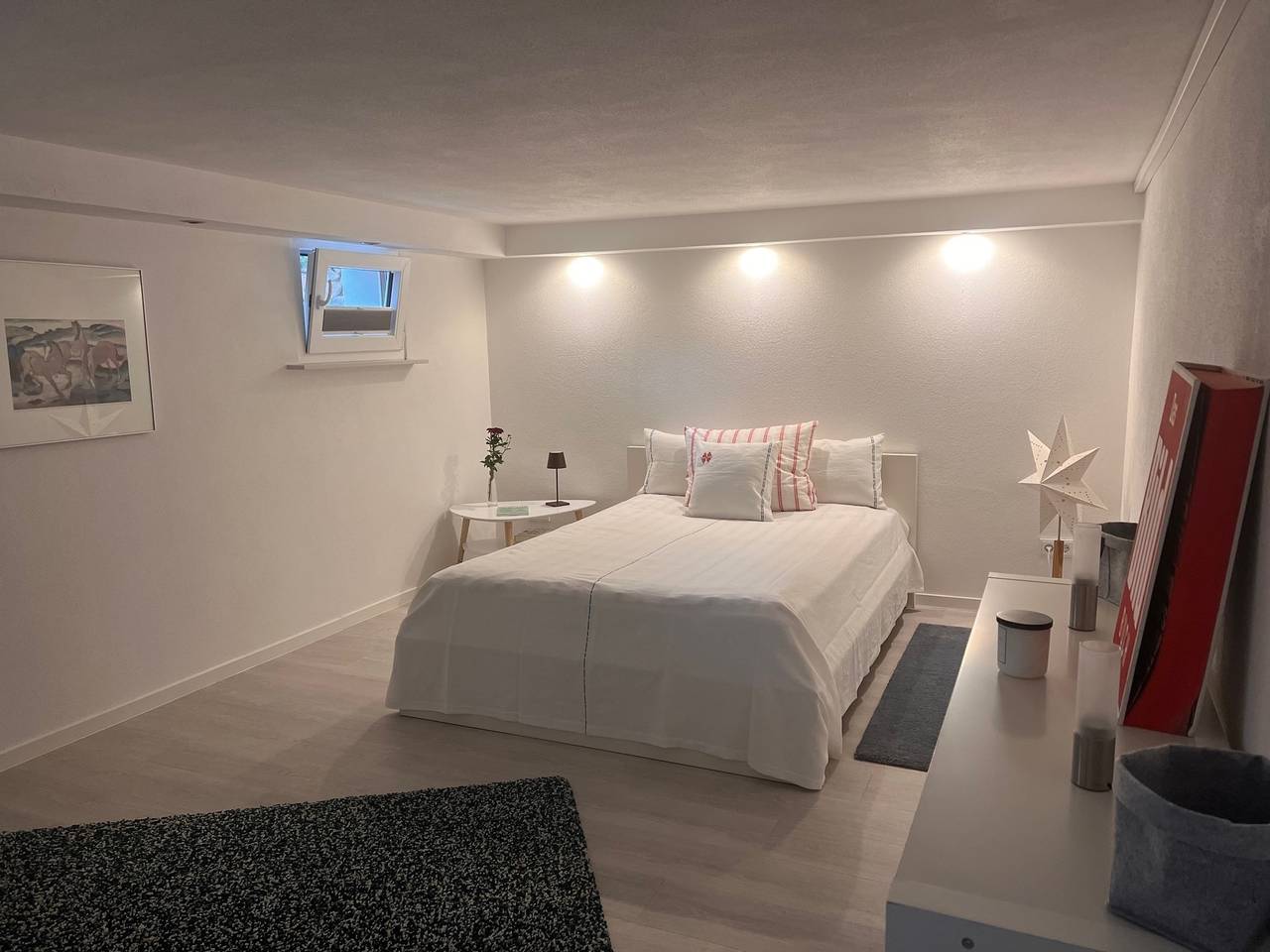 Ganze Ferienwohnung, Charmante Einliegerwohnung, 3 Zimmer in ruhiger Wohnlage,  60qm, mit gemütlicher Südterrasse in Marburg, Landkreis Marburg-Biedenkopf