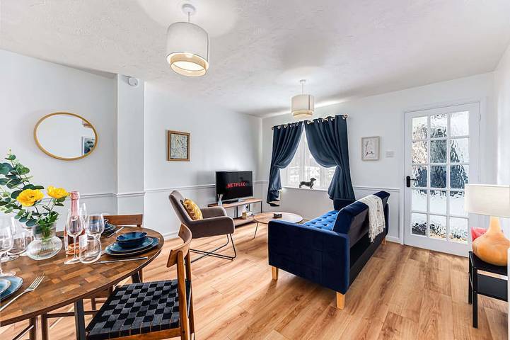 Apartment for 5 people in Bedford