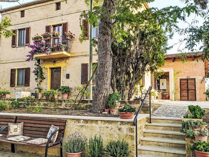 Rustico per 6 persone, con giardino, con animali domestici in Abruzzo