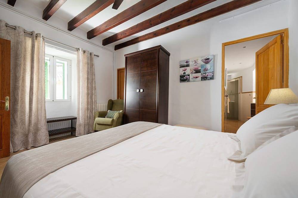 C'An Pieres - Beautiful townhouse with private pool and free wifi in Esporles, West Majorca