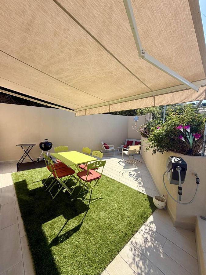 Apartamento de vacaciones para 5 personas, con vistas y terraza - 1