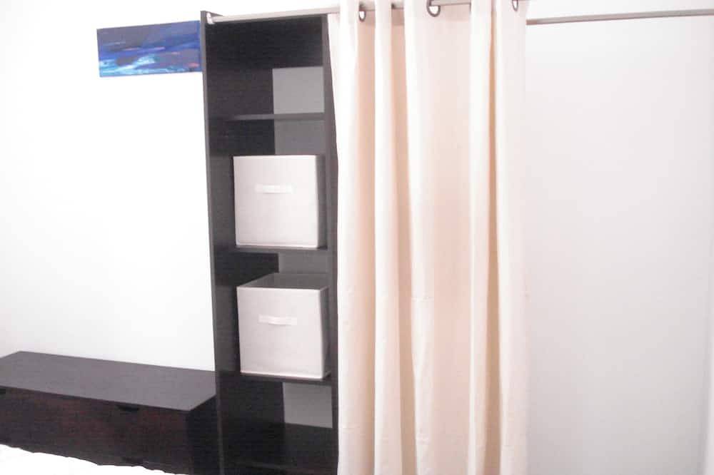 Apartamento entero, Lezardrieux appart. 4/5 personas mar + jardin in Lézardrieux, Costa de granito rosa