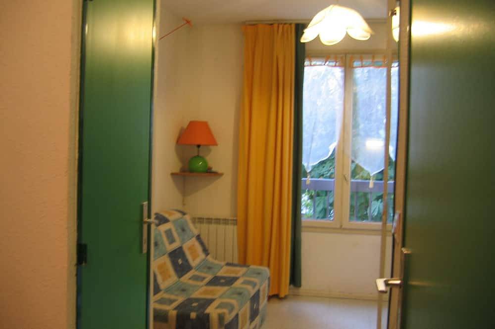Apartamento entero, Estudio amueblado, Résidence Plein Soleil, en el corazón de un spa. in Lamalou-les-Bains, Region de Béziers