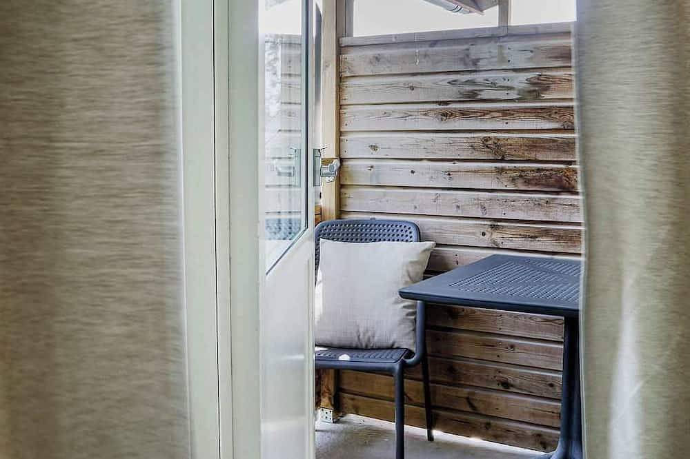 Ganze Wohnung, Studio with balcony close to Visby in Länna (Gotland), Visby