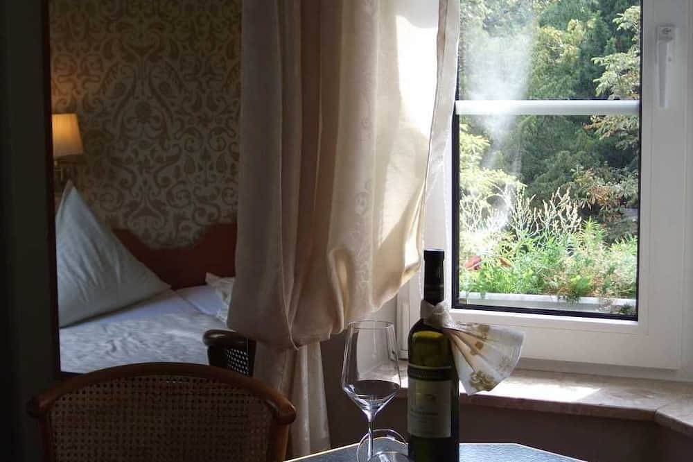 Doppelzimmer - Pension, Café & Restaurant Am Krähenberg in Halle (Saale), Saale-Unstrut