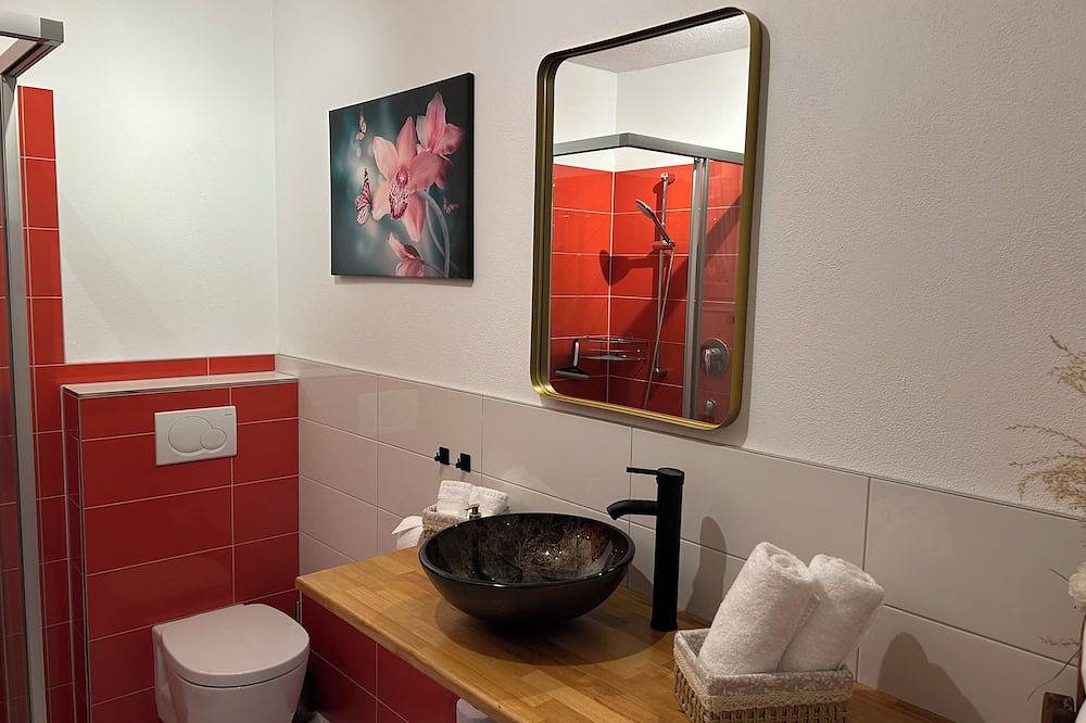 Ganze Wohnung, Gemütliches Apartment mit Blick auf die Berge im Sonnendorf Wängle in Wängle, Außerfern