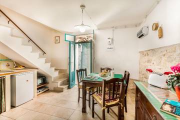 Holiday Apartment for 2 People in Scicli, Ragusa Province, Photo 2