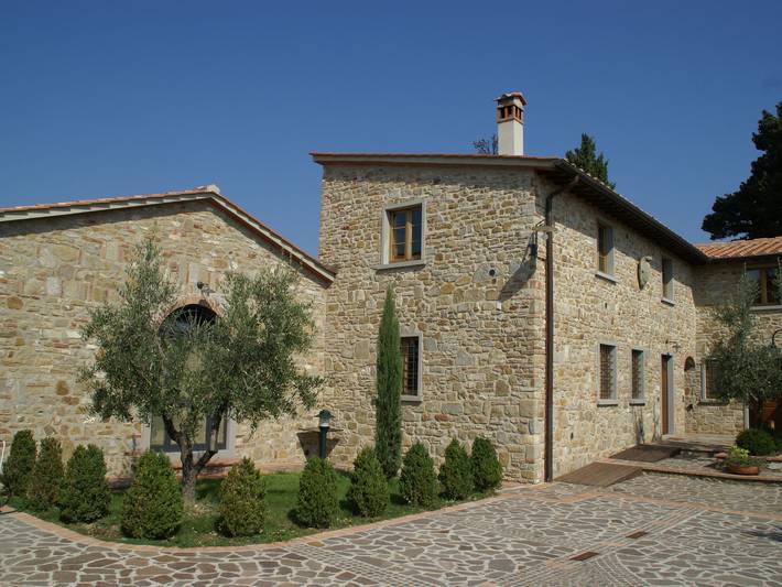Location de vacances pour 4 personnes, avec terrasse et piscine, adapté aux familles à Barberino di Mugello - 3