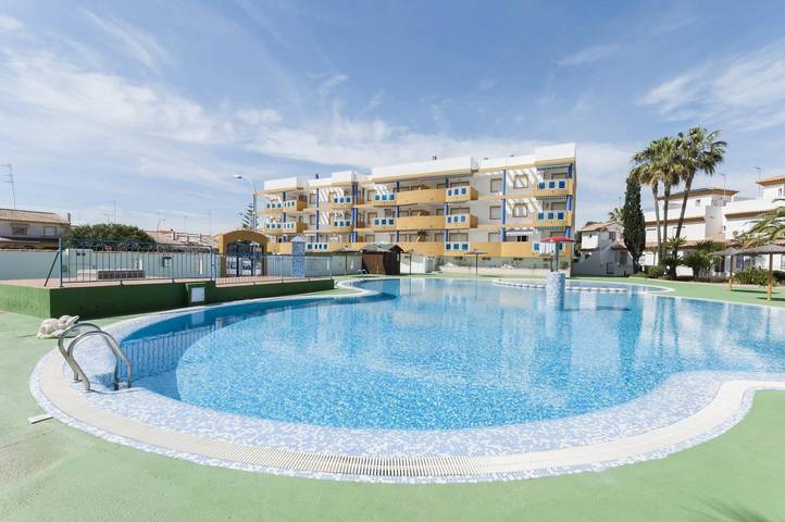 Casa Beatriz - Chalet con piscina compartida en Oliva y Wifi in Oliva, Costa Blanca