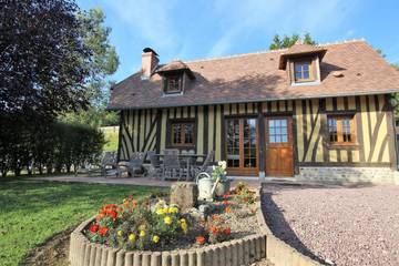 Gîte pour 5 personnes, avec terrasse et jardin dans le Calvados