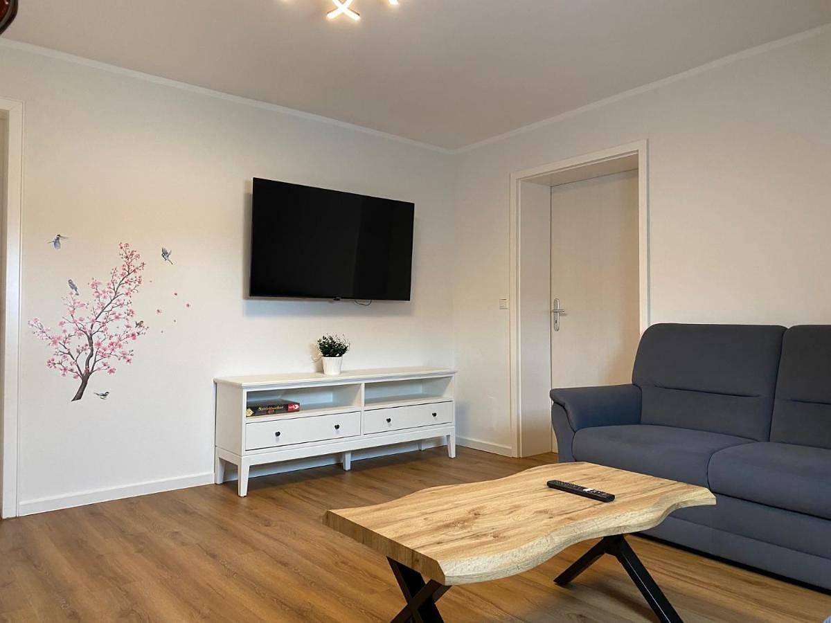 Ganze Wohnung, Three-Bedroom Apartment - High Floor in Böhme, Aller-Leine-Tal