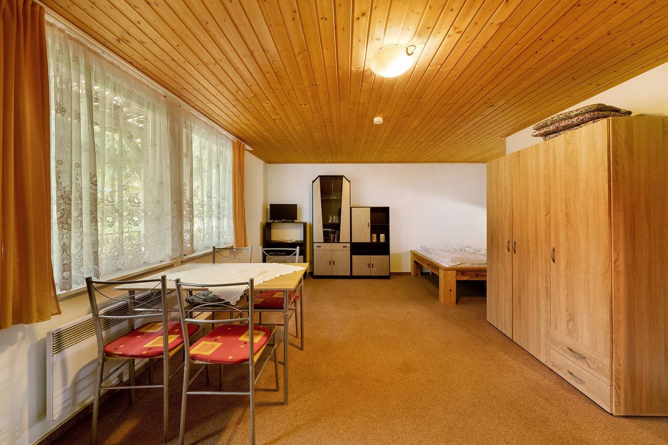 Bungalow '25 - Kimbucht' mit privater Terrasse und Gemeinschaftsgarten in Waldhufen, Oberlausitz-Niederschlesien
