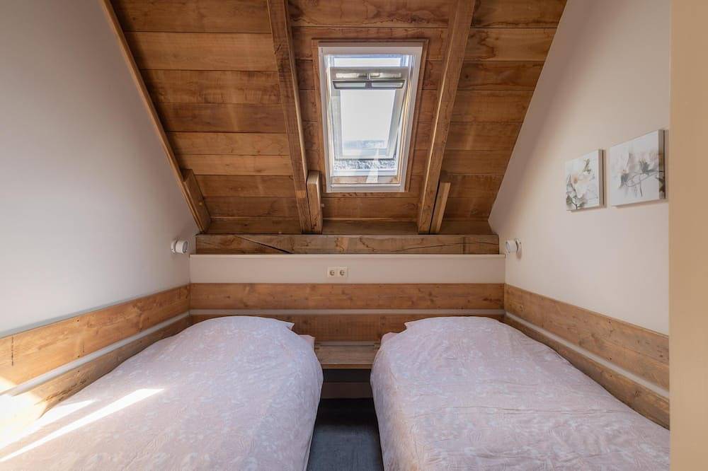 Luxuriöses und modernes Bauernhaus mit Sauna in Regio Zwolle